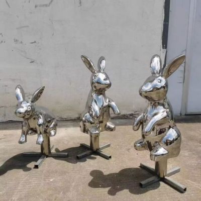 不锈钢锻造工艺小兔子雕塑 景观兔子雕塑造型